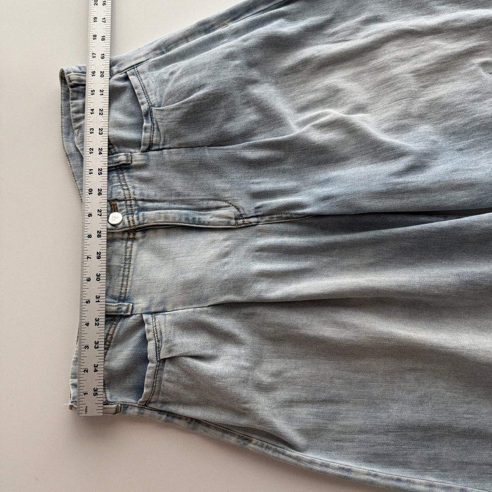 Anthropologie Pilcro Pleated Palazzo Mid Rise Super Wide Leg Light Wash Jeans 29 - Picture 10 of 10